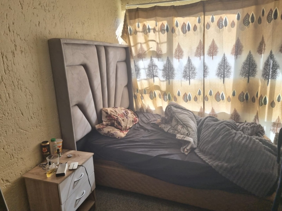 1 Bedroom Property for Sale in Pellissier Free State